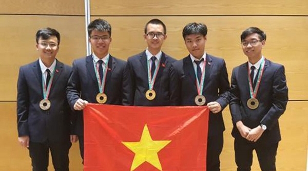 Việt Nam giành 2 Huy chương vàng tại kỳ thi Olympic vật lý 2018
