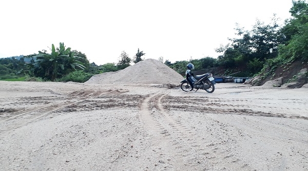 Gia Lai: Thêm một vụ khai thác cát trái phép tại huyện Chư Păh