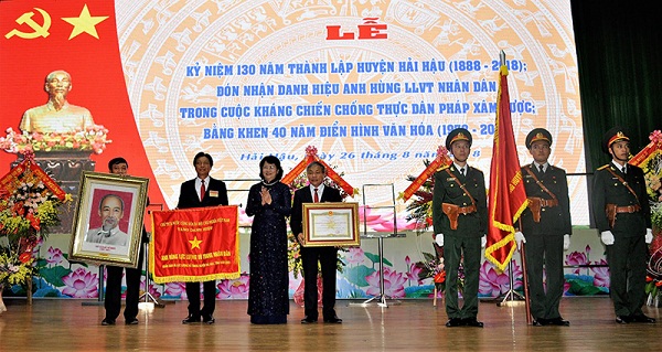 Huyện Hải Hậu (Nam Định) đón nhận đơn vị anh hùng lần thứ 4