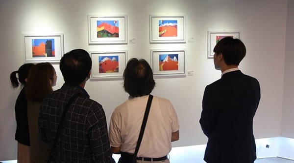 Hà Nội trưng bày 84 tác phẩm của Hội Tác giả Giao lưu Hải ngoại Hàn Quốc