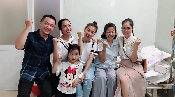 MC Ốc Thanh Vân mở sổ tiết kiệm 550 triệu cho con gái Mai Phương