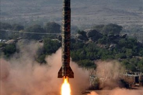 Pakistan thử tên lửa Ghauri tầm bắn 1.300 km có khả năng mang đầu đạn hạt nhân