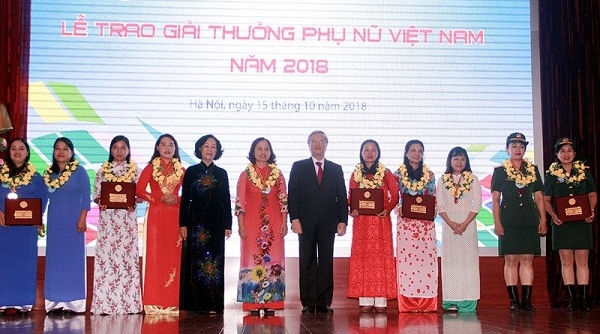 Giải thưởng Phụ nữ Việt Nam 2018: Vinh danh 15 tập thể, cá nhân
