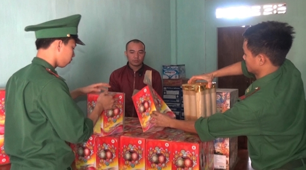 Quảng Trị: Bắt đối tượng vận chuyển 80 kg pháo hoa