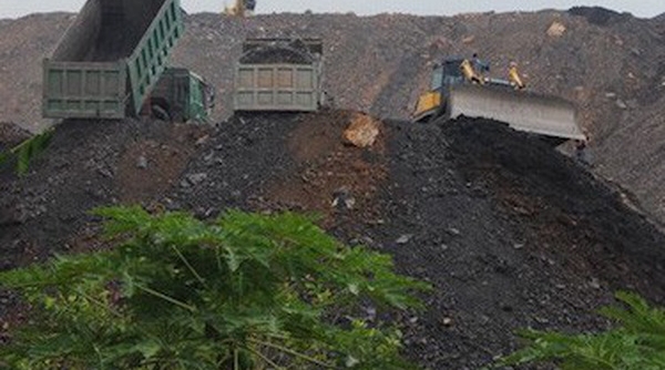 Yên Thế (Bắc Giang): Kinh hoàng với “núi phế thải” của Công ty CP khoáng sản Bắc Giang