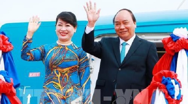 Thủ tướng Nguyễn Xuân Phúc lên đường dự Hội nghị Cấp cao ASEAN lần thứ 33