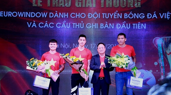 Lễ vinh danh của Erowindow dành cho đội tuyển Việt Nam