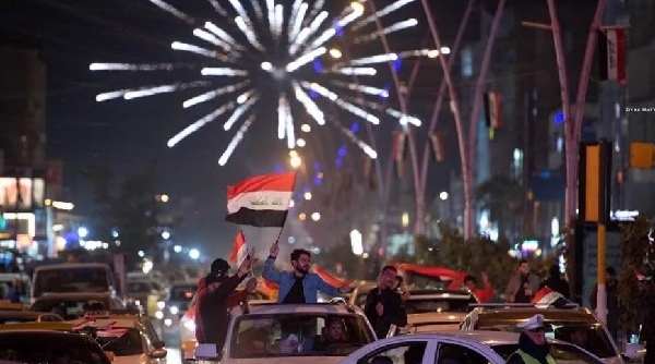 Người dân đổ ra đường ăn mừng khi ĐT Iraq giành vé vượt qua vòng bảng Asian Cup 2019