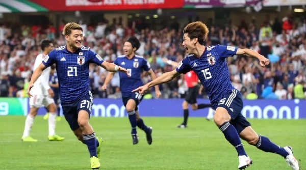 Thắng thuyết phục Iran, Nhật Bản giành vé vào chung kết Asian Cup