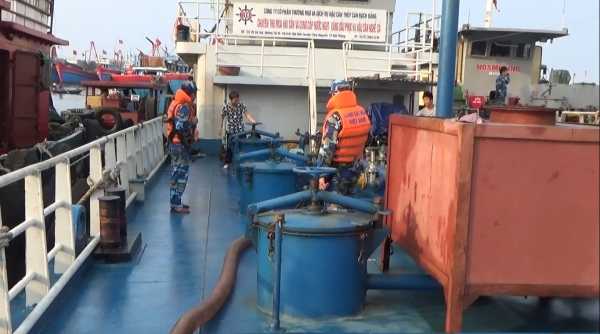 Hải Phòng: Bắt giữ tàu chở 200.000 lít dầu DO trái phép