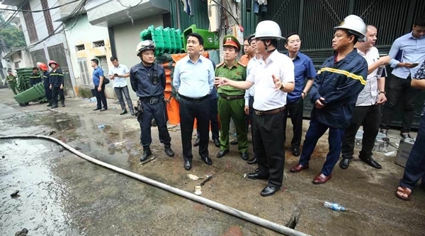Cháy lớn tại 4 nhà xưởng ở Hà Nội, 8 người tử vong