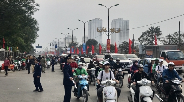 Hà Nội: Xử lý nghiêm xe khách chạy sai luồng tuyến trong dịp nghỉ lễ 30/4 và 1/5