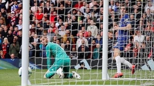 Bị Chelsea cầm hoà 1-1 trên sân nhà: Manchester United hết cửa vào Top 4?