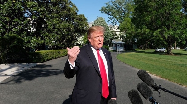 Đang đàm phán nước rút, ông Trump bất ngờ dọa tăng thuế hàng Trung Quốc