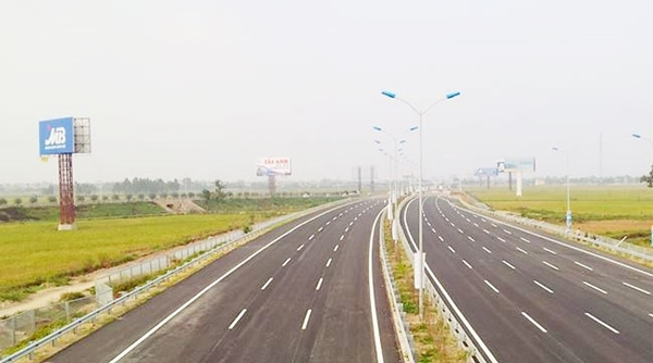 Chi hơn 2.000 tỷ đồng giải phóng mặt bằng dự án đường cao tốc Bắc - Nam qua Nghệ An