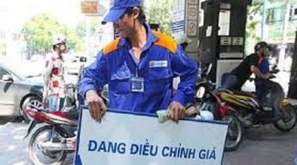 Đầu tuần giá xăng có thể tiếp tục giảm