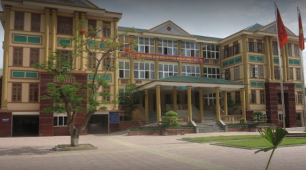 Nghệ An: Nhận hơn 200 triệu đồng tiền “cảm ơn” của nông dân, nữ cán bộ huyện bị kỷ luật