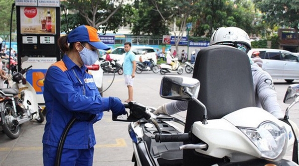 Chiều nay (2/7), giá xăng dầu tăng hơn 400 đồng/lít