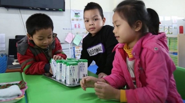 Bao giờ Bộ Y tế ban hành được quy chuẩn sữa học đường?