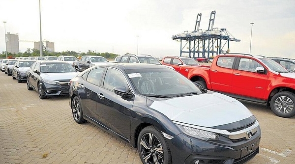 Ô tô nhập khẩu vào Việt Nam tăng đột biến trong 6 tháng đầu năm 2019