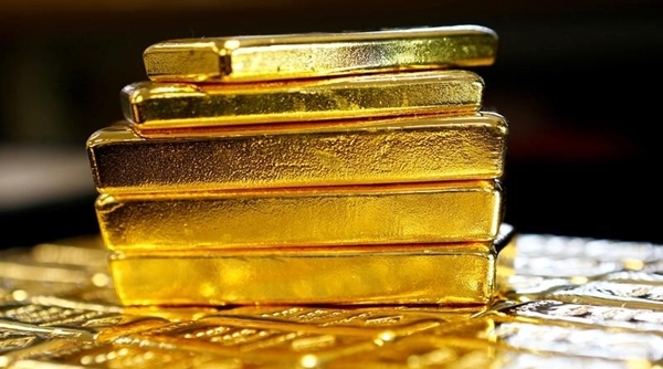 Giá vàng ngày 26/7: Vàng giảm nhẹ, giao dịch ở mức 1.414 USD/ounce