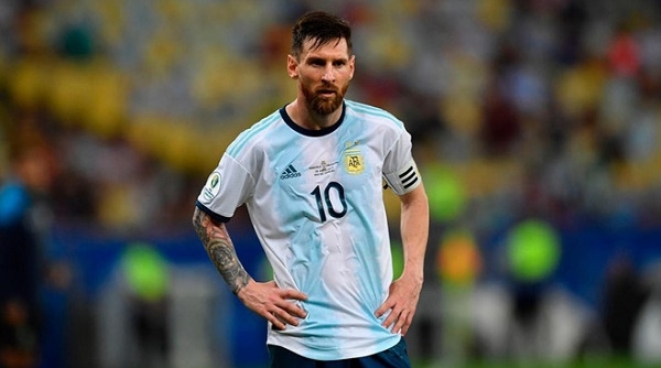 Lionel Messi bị ‘treo giò’ 3 tháng vì vạ miệng