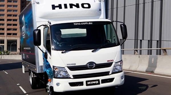 Triệu hồi xe Hino 300 Series tại Việt Nam để thay thế cụm cầu sau