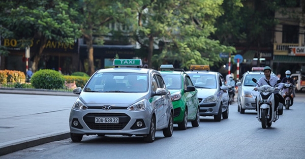 Quy chế mới: Xe taxi phải được rửa, dọn vệ sinh hàng ngày?
