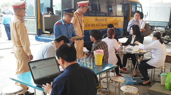 Hà Nội: Tăng cường kiểm tra điều kiện kinh doanh vận tải bằng xe ô tô