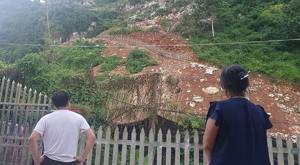 Công ty CP thiết bị điện và khoáng sản Yên Bái: Nổ mìn khai thác đá gây nguy hiểm cho người dân