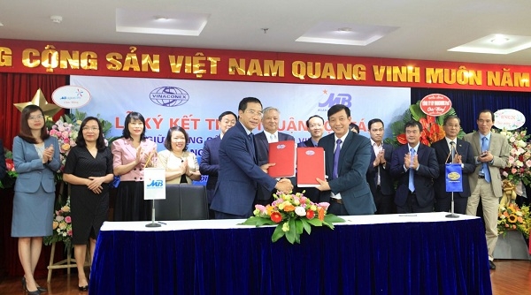 Vinaconex và MBBank ký kết hợp tác toàn diện