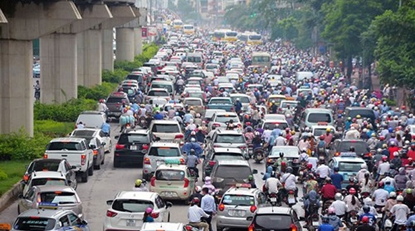 Hà Nội triển khai Quy định về tốc độ, khoảng cách an toàn của xe