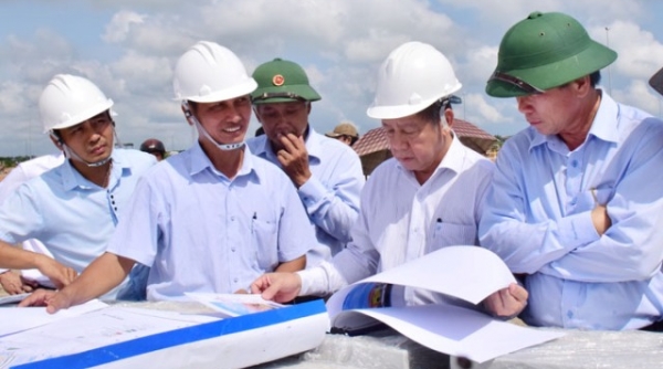 Tháng 10, thực hiện di dân đợt 1 khu vực Kinh thành Huế
