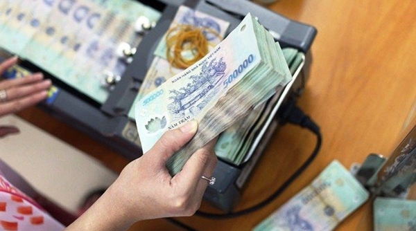 Thép Sông Hồng tiếp tục vào 'sổ đen'