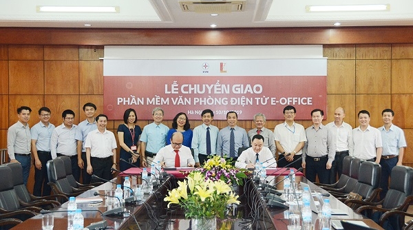 EVN chuyển giao phần mềm văn phòng điện tử E-OFFICE cho Đại học Bách Khoa Hà Nội