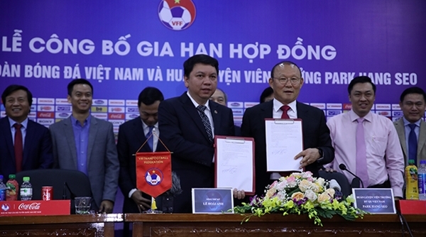 ‘Giải mật’ chuyện Vingroup trả lương cho HLV Park Hang Seo
