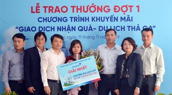 VietinBank tìm ra chủ nhân chuyến du lịch Mỹ trị giá 100.000.000 VND