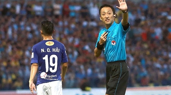 Trọng tài từng bắt ở V.League cầm còi trận Việt Nam & UAE