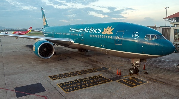 Giữa bão Covid-19, Vietnam Airlines ước lỗ hơn 2.000 tỷ đồng, lo ngại khả năng hoạt động liên tục