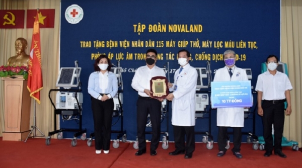 Tập đoàn Novaland trao tặng trang thiết bị y tế trị giá 10 tỷ đến Bệnh viện Nhân Dân 115