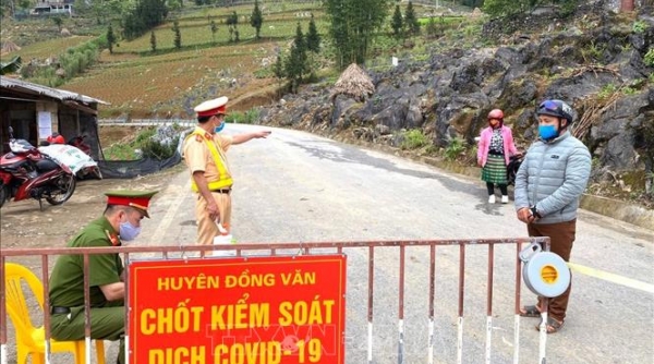 Chưa đầy 24 giờ tỉnh Hà Giang đã dỡ phong tỏa thị trấn Đồng Văn