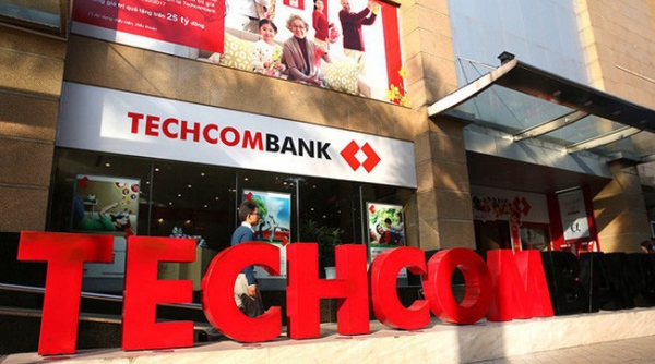 Khách hàng Techcombank than vãn vì hệ thống ngân hàng online gặp sự cố