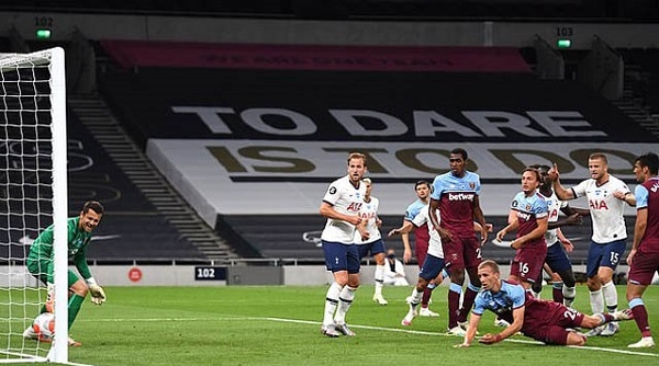 Tottenham giành 3 điểm, Kane ghi bàn đầu tiên trong năm 2020