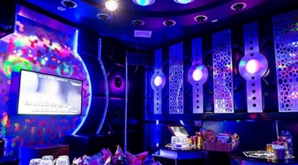 Thanh Hóa: Bắt quả tang 2 đôi nam nữ mua bán dâm trong quán karaoke