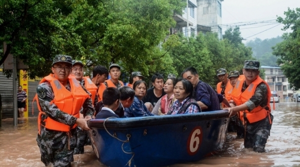 Trung Quốc: Lũ lụt nghiêm trọng khiến hơn 100 người chết, mất tích