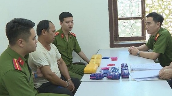 Bắt giữ đối tượng vận chuyển trái phép 30.000 viên ma túy tổng hợp tại Sơn La