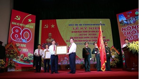 Hải Dương: Huyện Nam Sách đón Bằng công nhận huyện đạt chuẩn nông thôn mới