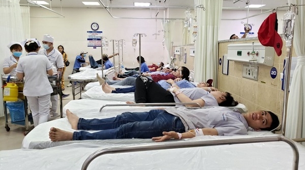 Đồng Nai: Hàng trăm công nhân nhập viện cấp cứu