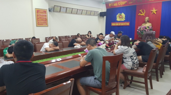 Quảng Ninh: Bắt quả tang 28 thanh niên sử dụng ma tuý tại quán karaoke