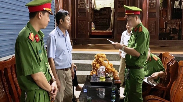 Nghệ An: Tạm giam một giám đốc xây dựng công trình cho người Ơ Đu